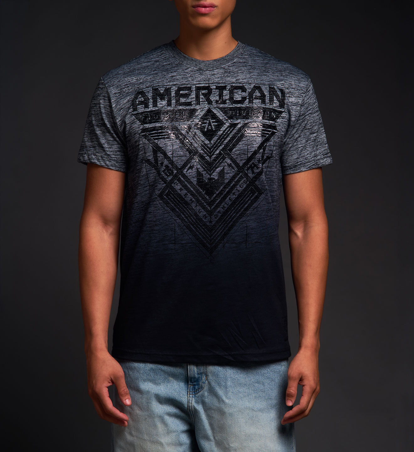 Elmont Tee