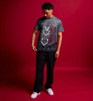 Buckingham Tee