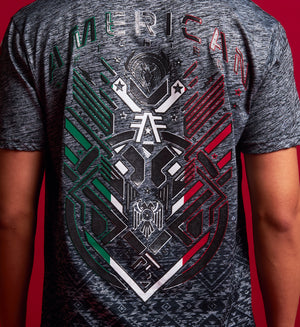 Buckingham Tee